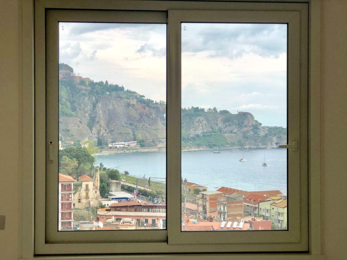 Taormina Wonderful Solarium Apartamento Giardini Naxos Exterior foto